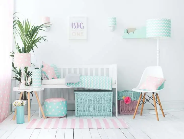 Barnfilt, babypled, lekmata 80×100 chevron mint - Bild 5