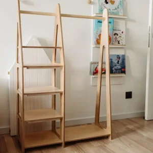 Duck Woodworks, garderob klädstång med hyllor, natur